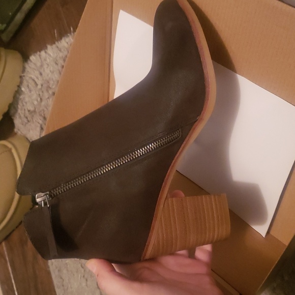 NEW MIA Patton Womens Short Boots NEW 9 - Picture 1 of 10